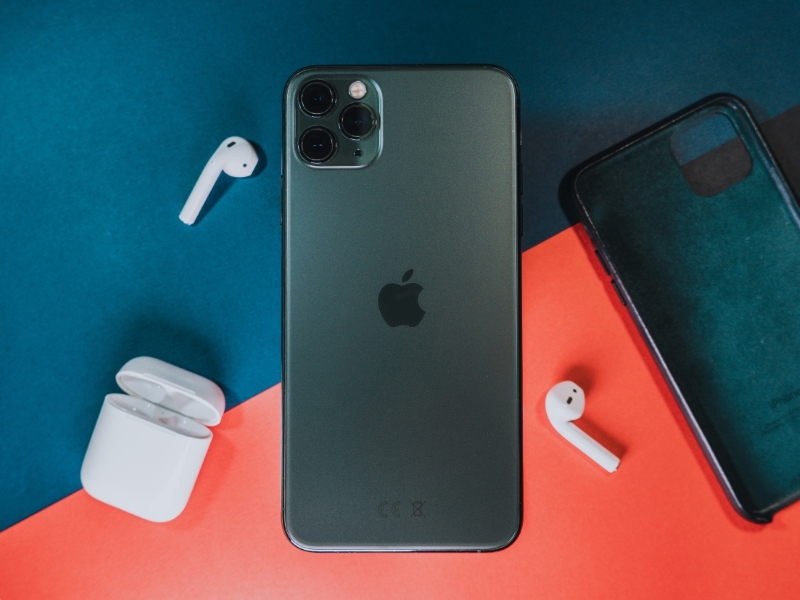 Apple Overtakes Samsung: A Game-Changer in the Smartphone Arena